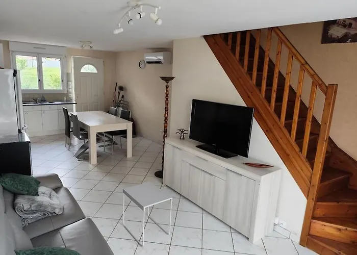 Maisonnette 4 Pers A 5 Minutes D'albi 度假居