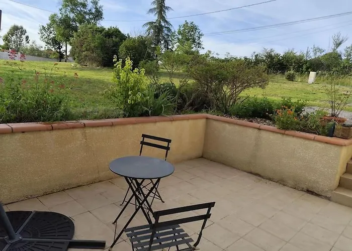 Maisonnette 4 Pers A 5 Minutes D'albi 度假居